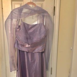 Lavender bridesmaid dress size Large